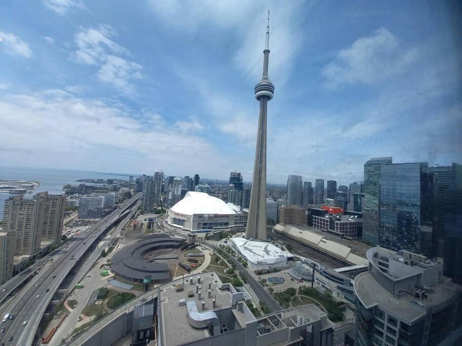 Ferienwohnung Magnificient View Next Cn Tower/Rogers/Union/Mtcc Toronto Exterior foto