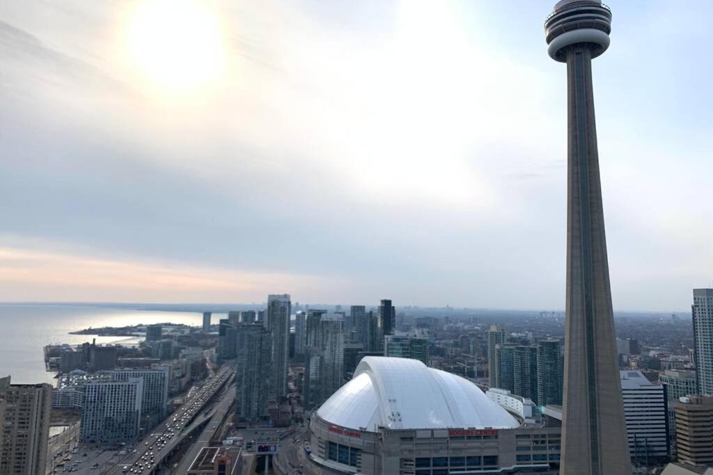 Ferienwohnung Magnificient View Next Cn Tower/Rogers/Union/Mtcc Toronto Exterior foto