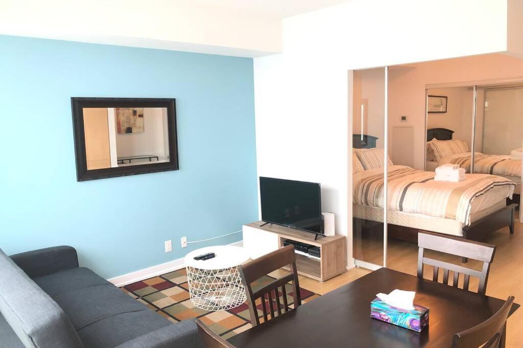 Ferienwohnung Magnificient View Next Cn Tower/Rogers/Union/Mtcc Toronto Exterior foto
