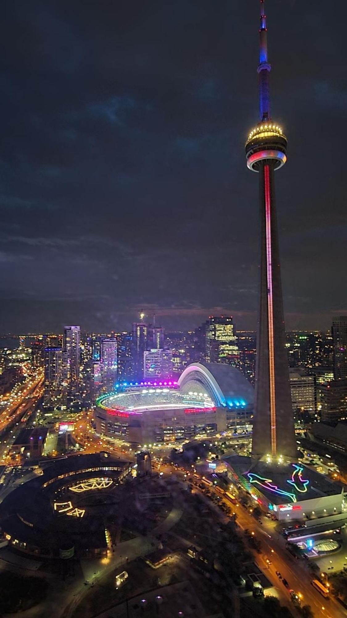 Ferienwohnung Magnificient View Next Cn Tower/Rogers/Union/Mtcc Toronto Exterior foto